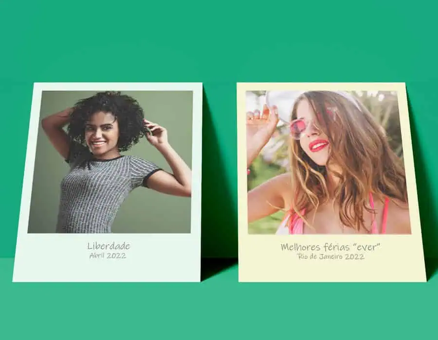 Mulher sorridente com cabelo cacheado em foto casual para álbum de viagens.