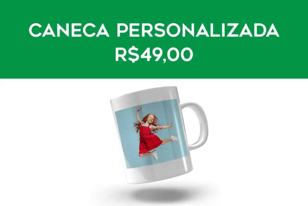 Caneca personalizada com imagem de criança sorridente em salto, presente ideal para ocasiões especiais.